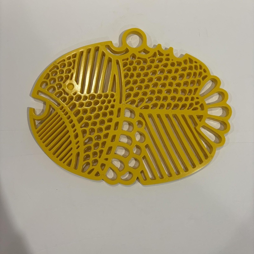 Vintage Dansk Gourmet Design Yellow Fish Trivet MCM Denmark 70s Melamine